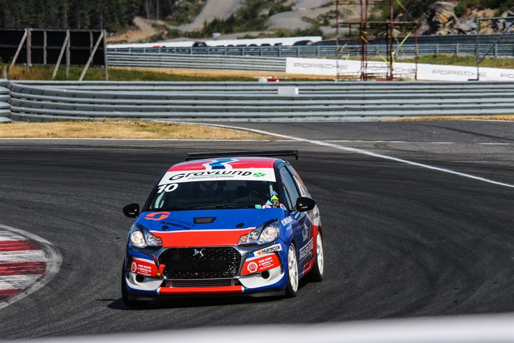 Insight Racings Kristian Moe Sætheren er på hjemmebane i Norge denne weekend.
(Foto: Niklas Majgaard)